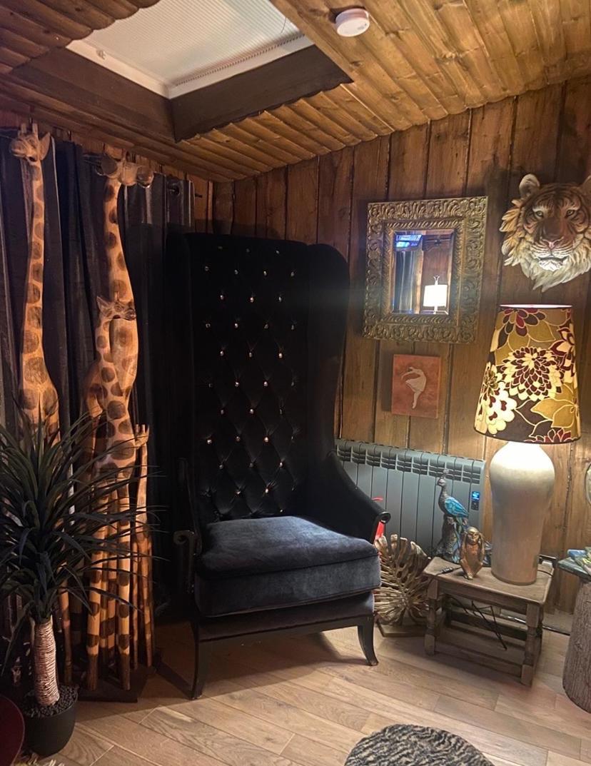 Jungle Cabin Martin Mill Buitenkant foto